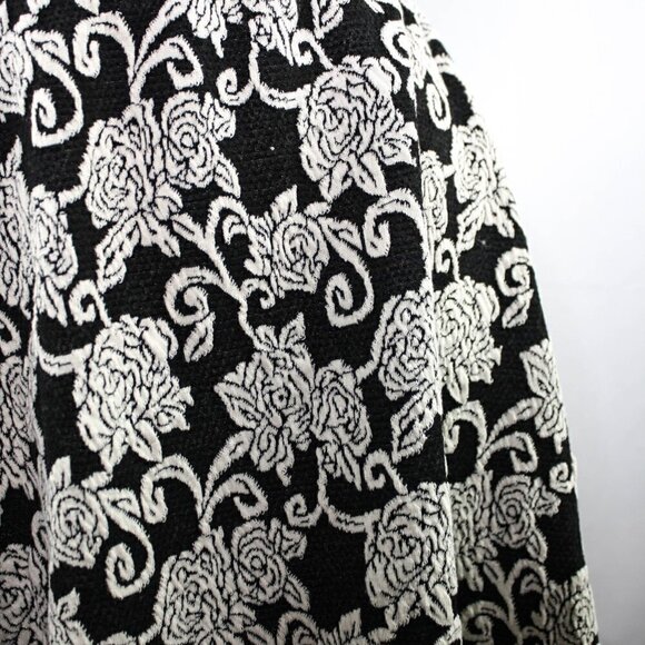 Joe B Joe Benbasset Mini Skirt Floral Blac… - Picture 2 of 4